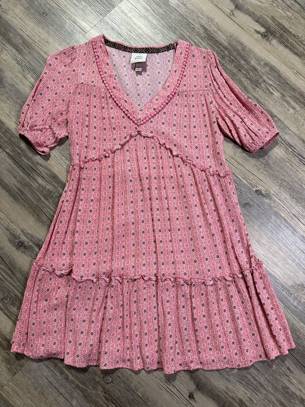 Knox Rose Baby Doll Dress XS Floral Tiered Short Sleeve Flowy Pink Ruffle
